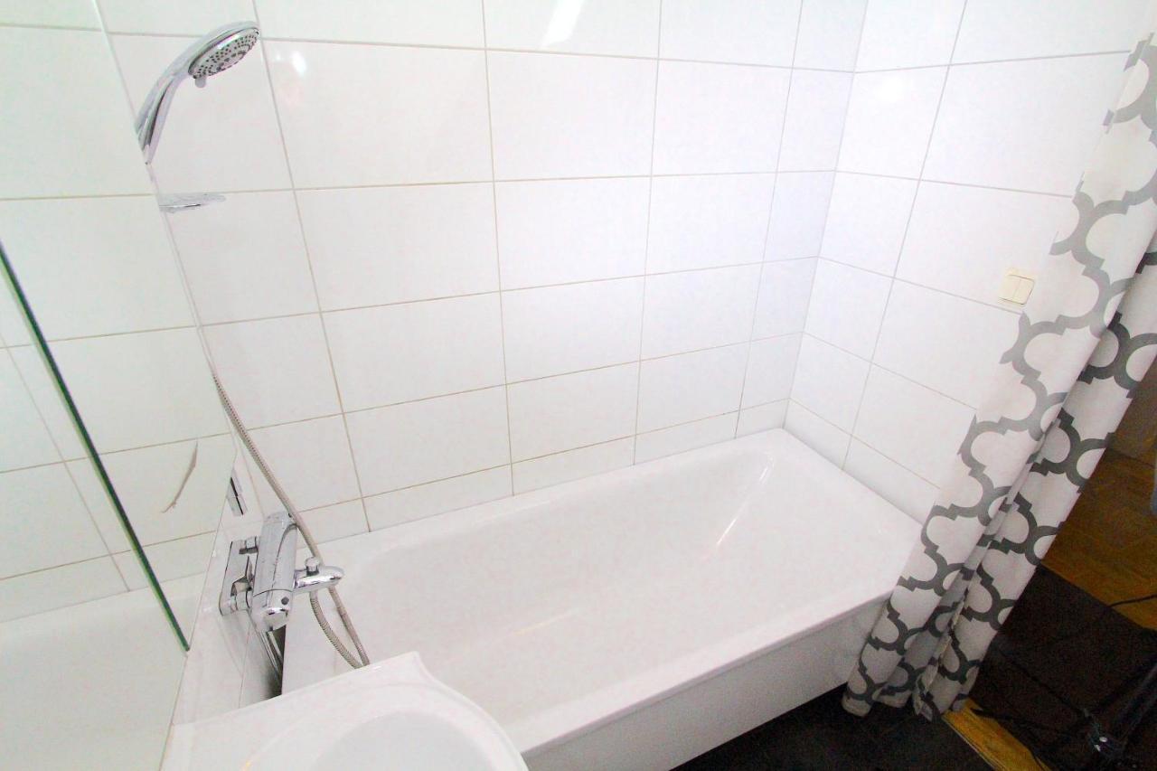 Tallkrogen Romantic House - Upper Or Lower Apartment Stockholm Ngoại thất bức ảnh