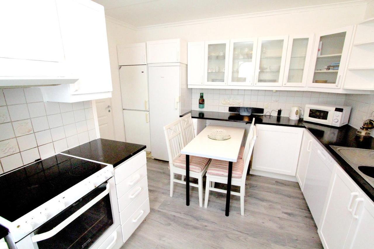 Tallkrogen Romantic House - Upper Or Lower Apartment Stockholm Ngoại thất bức ảnh