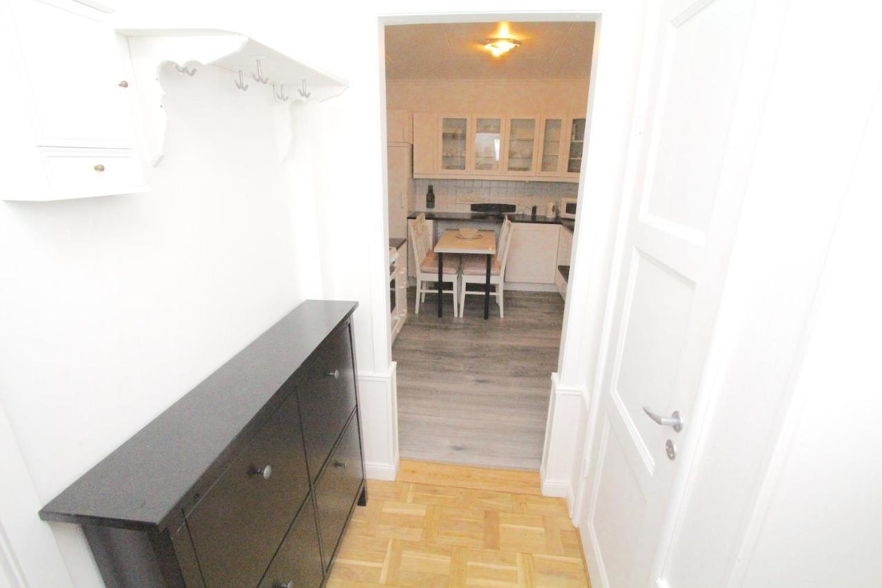 Tallkrogen Romantic House - Upper Or Lower Apartment Stockholm Ngoại thất bức ảnh