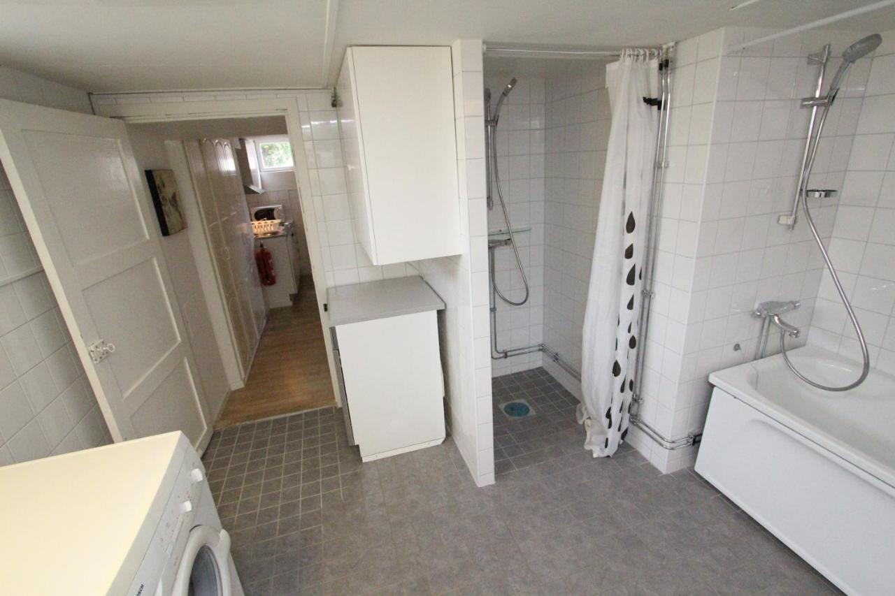 Tallkrogen Romantic House - Upper Or Lower Apartment Stockholm Ngoại thất bức ảnh