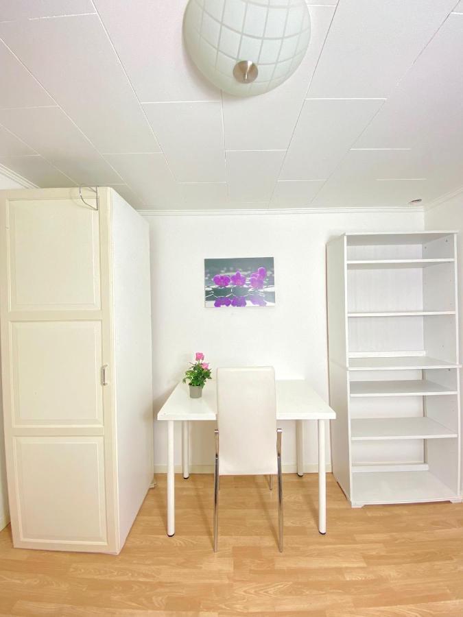 Tallkrogen Romantic House - Upper Or Lower Apartment Stockholm Ngoại thất bức ảnh