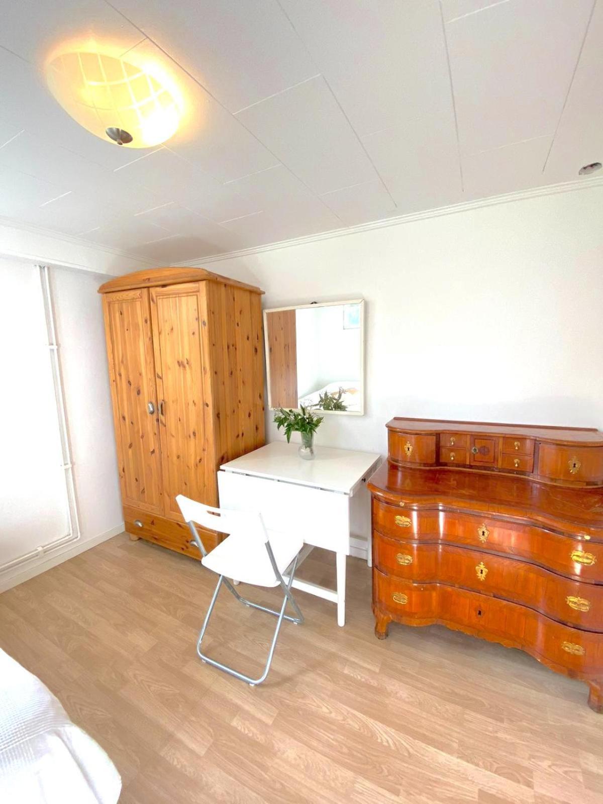 Tallkrogen Romantic House - Upper Or Lower Apartment Stockholm Ngoại thất bức ảnh