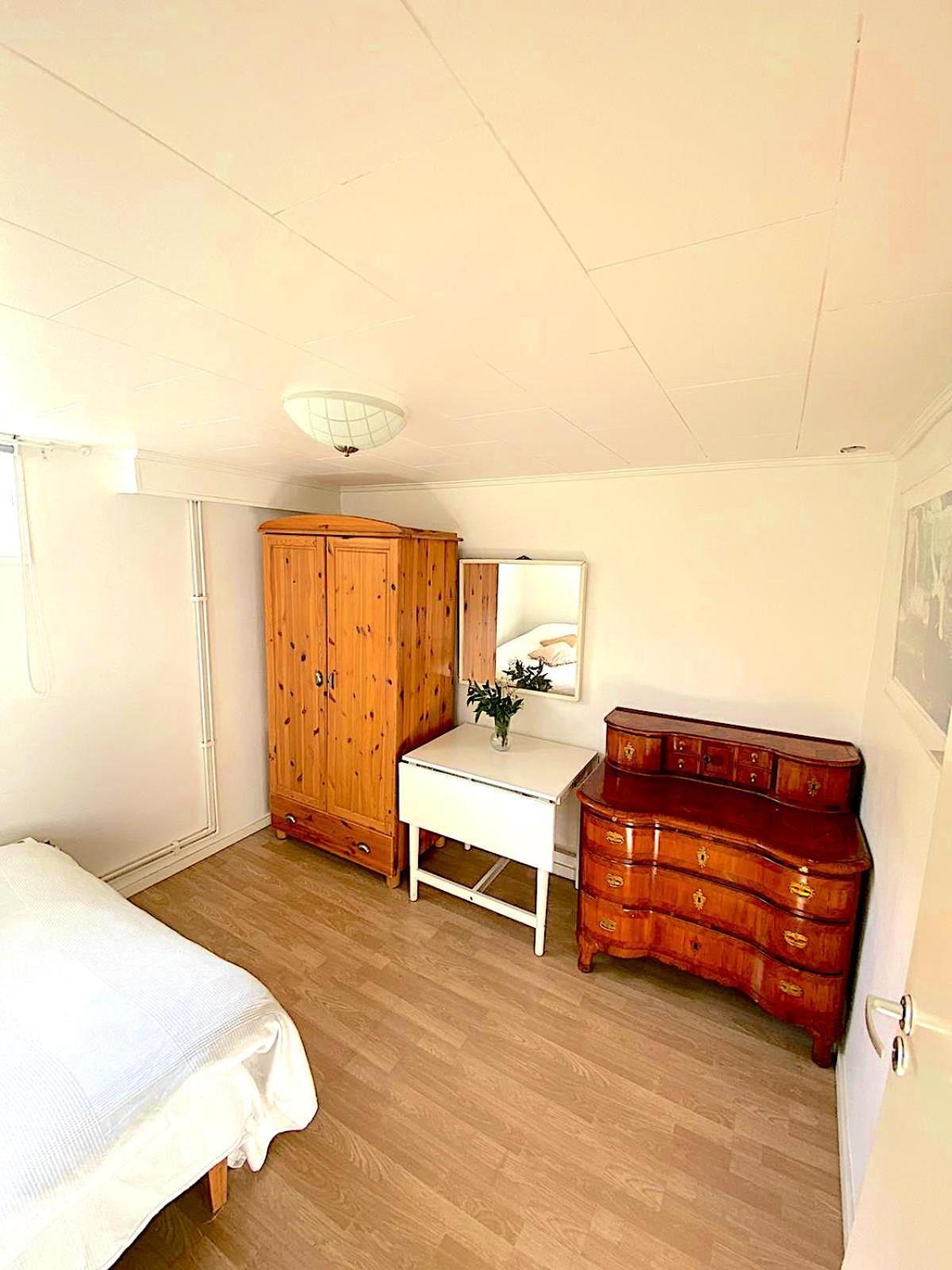 Tallkrogen Romantic House - Upper Or Lower Apartment Stockholm Ngoại thất bức ảnh