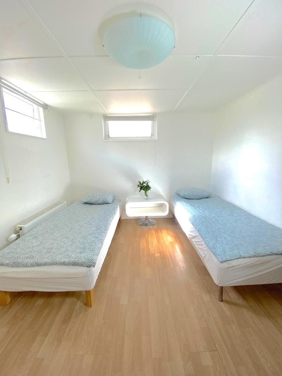 Tallkrogen Romantic House - Upper Or Lower Apartment Stockholm Ngoại thất bức ảnh