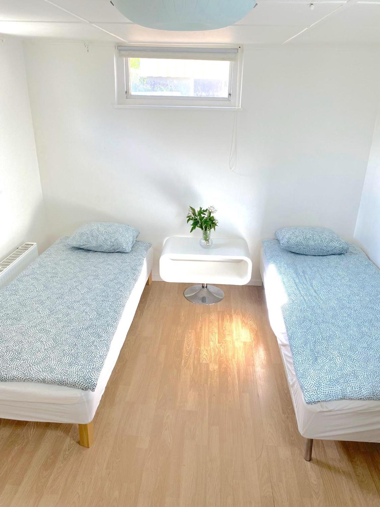 Tallkrogen Romantic House - Upper Or Lower Apartment Stockholm Ngoại thất bức ảnh
