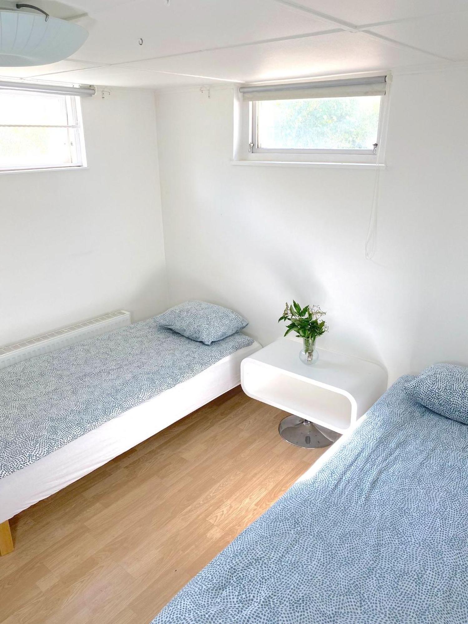 Tallkrogen Romantic House - Upper Or Lower Apartment Stockholm Ngoại thất bức ảnh